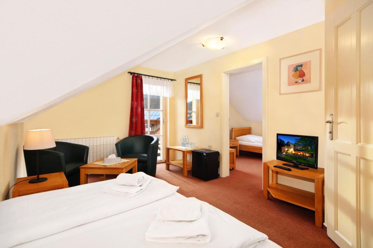 Hotel Erika Шпиндлерув-Млин Экстерьер фото